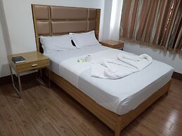 Meaco Hotel - Anilao