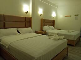 Meaco Hotel - Anilao