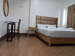 Meaco Hotel - Anilao