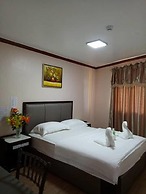 Meaco Royal Hotel - Taytay