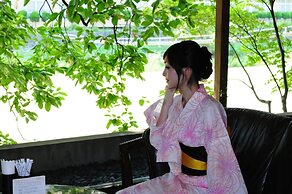 Kamimokuonsen Tatsumikan