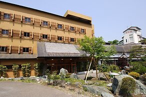 Kamimokuonsen Tatsumikan