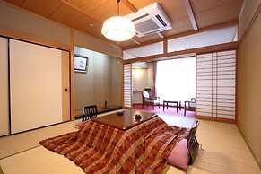 Kamimokuonsen Tatsumikan