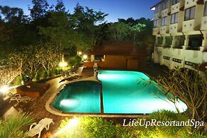 Life Up Resort and Spa