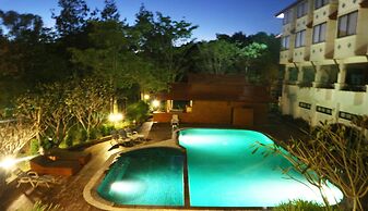 Life Up Resort and Spa