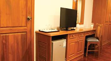 Life Up Resort and Spa