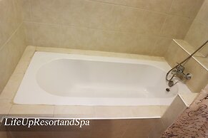 Life Up Resort and Spa
