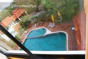 Life Up Resort and Spa