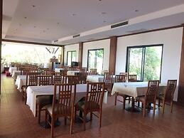 Life Up Resort and Spa