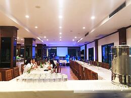 Life Up Resort and Spa