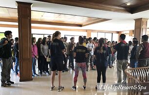 Life Up Resort and Spa