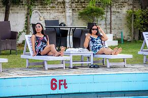 Dreamland Gold Resort