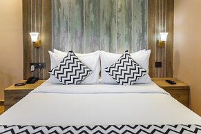 Dreamland Gold Resort