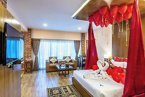 Dreamland Gold Resort