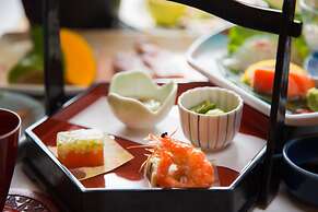 Yufuin Onsen Yufuin Nanairo No Kaze