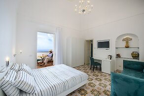 Albadamare Boutique Hotel