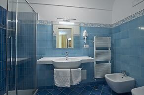 Albadamare Boutique Hotel