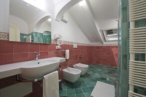 Albadamare Boutique Hotel