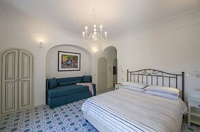 Albadamare Boutique Hotel