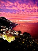Albadamare Boutique Hotel