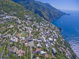 Albadamare Boutique Hotel