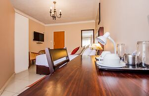 Riverstone Guest Lodge