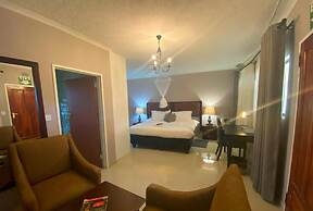 Riverstone Guest Lodge