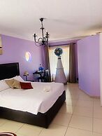 Riverstone Guest Lodge