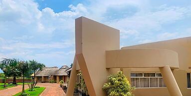 Riverstone Guest Lodge