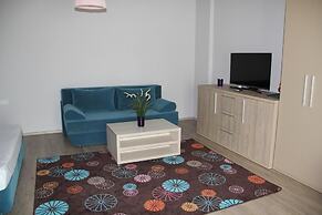 Sangria Luxury Family