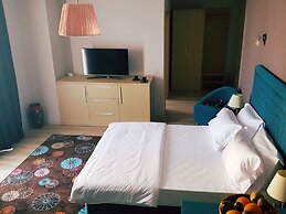 Sangria Luxury Family