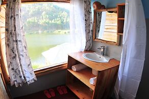 Lake Bunyonyi Rock Resort