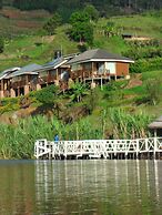 Lake Bunyonyi Rock Resort