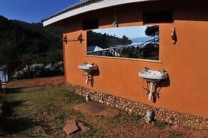 Lake Bunyonyi Rock Resort