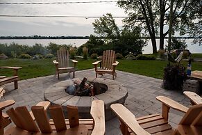 Hotel du Lac Champlain, an Ascend Collection Hotel