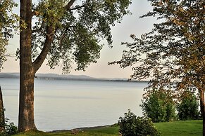 La Cache du Lac Champlain