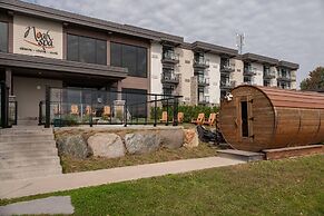 Hotel du Lac Champlain, an Ascend Collection Hotel