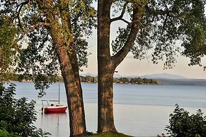 La Cache du Lac Champlain