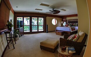 Alii Point #15 - Almost Oceanfront 3 Bedroom Home by RedAwning
