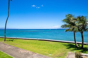 Kahana Reef 216 by RedAwning