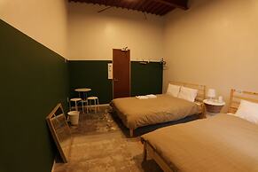 fan ABURATSU Sports Bar & Hostel