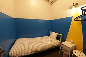 fan ABURATSU Sports Bar & Hostel