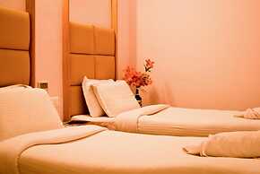 Hotel Rajadhane