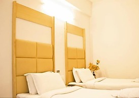 Hotel Rajadhane