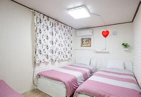 Jeong House