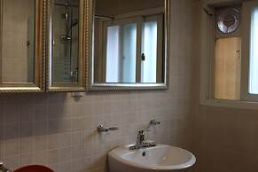 Hongdae Style Guesthouse