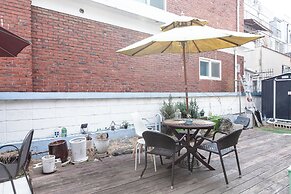 Hongdae Style Guesthouse