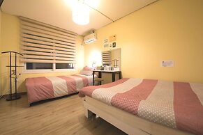 Hongdae Style Guesthouse