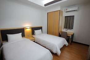 Imperial Suites Miri