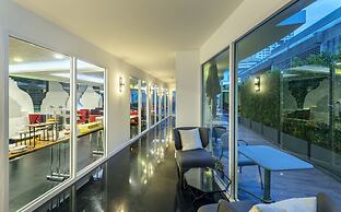 Anajak Bangkok Hotel